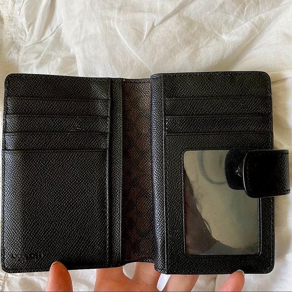 Coach wallet - Picture 4 of 4